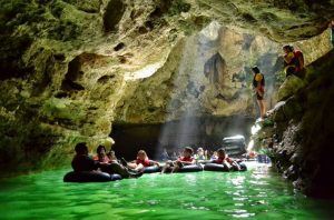 Cuma Buat Petualang Sejati, Cave Tubing Di Goa Pindul Gunung Kidul